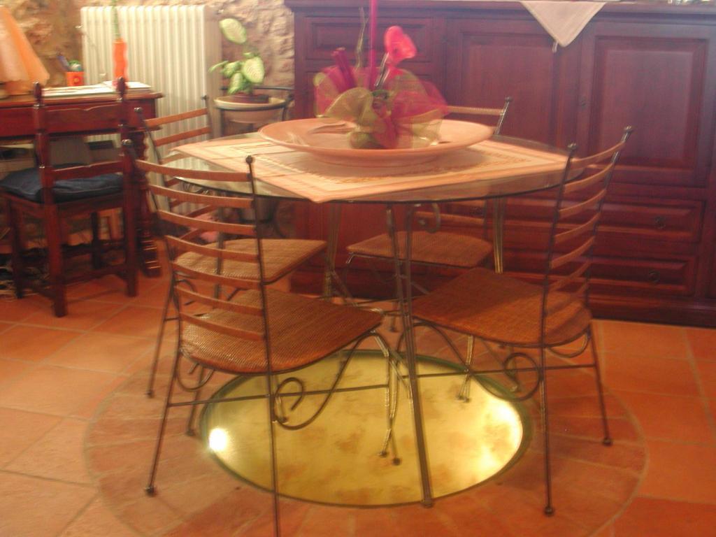 Casale Il Colombaio Di Toiano Guest House Valli Ngoại thất bức ảnh